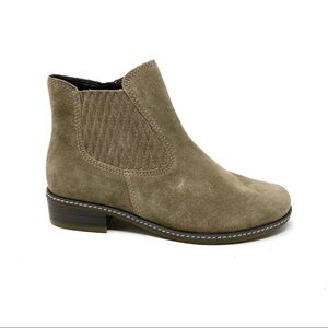 Gabor beige suede Chelsea ankle boots